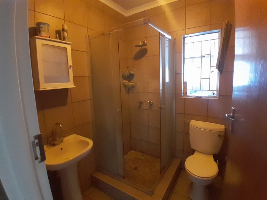 5 Bedroom Property for Sale in Kathu Northern Cape